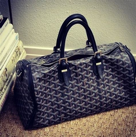 goyard mens pouch|goyard men's duffle bag.